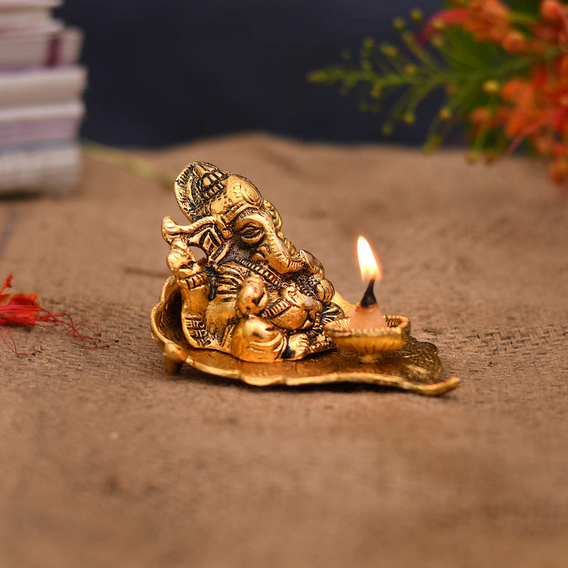 NOBILITY Ganesha on Leaf Statue Ganesh Idol with Diya for Home Office Pooja Puja Diwali Decorative Wedding Return Gift Items